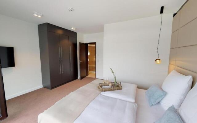 White Pearl Apartment 3.11