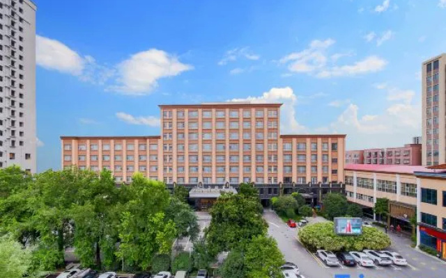 Pingyu Hotel