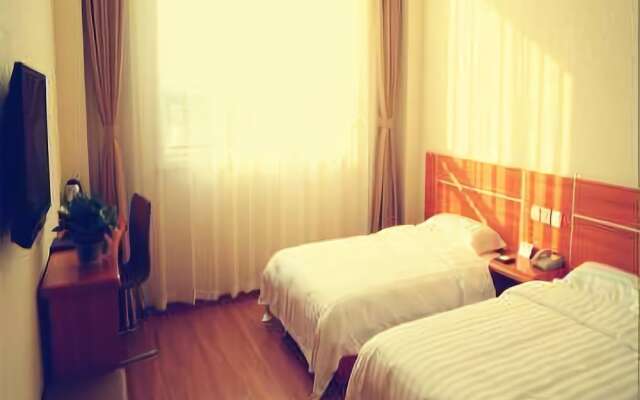 Super 8 Hotel