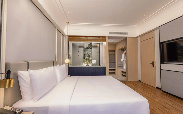 Maxx Phnom Penh Downtown (By H World)
