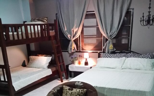 Хостел Thonglo 7