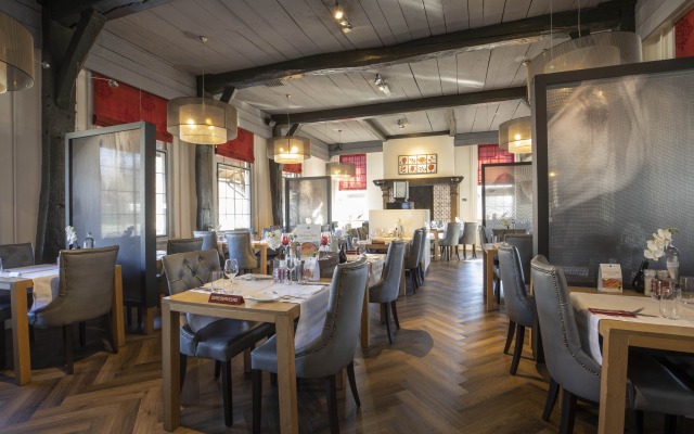 Fletcher Hotel-Restaurant De Broeierd