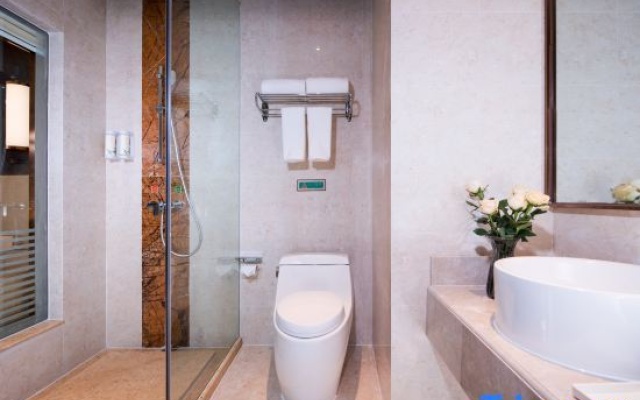 Vienna Hotel (Lijiang Old Town) – Bathroom – Lijiang