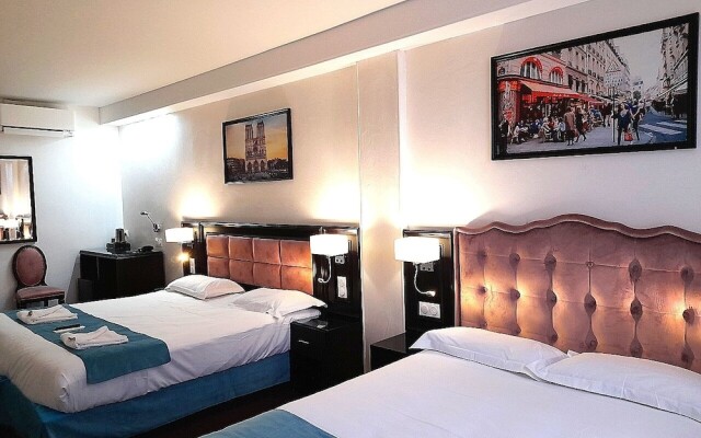 Hotel Royal