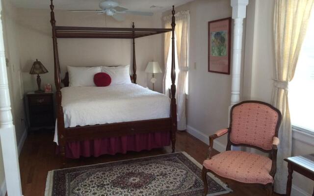 The Leisure Inn