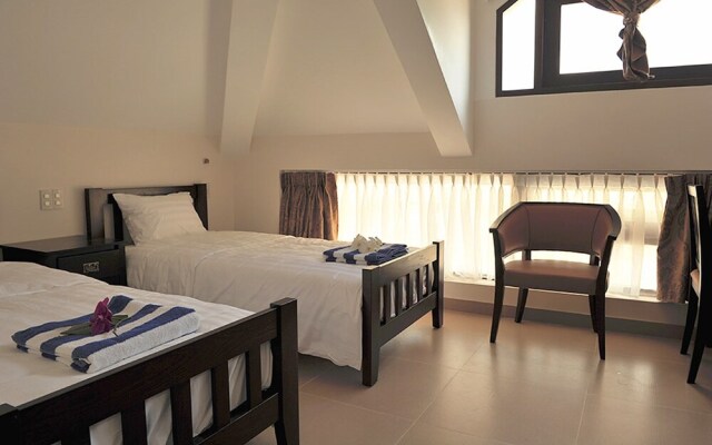 Kosmos Phu Quoc Villa