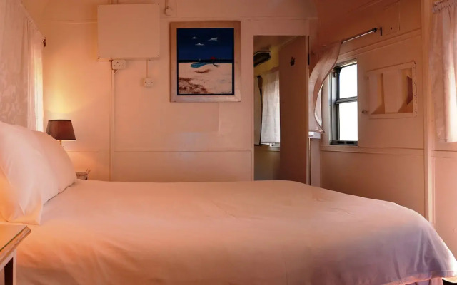Santos Express Train Lodge - Hostel