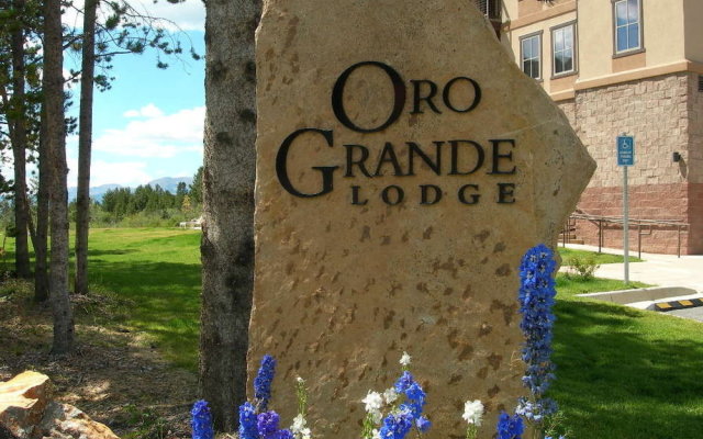 Oro Grande by Summit County Mountain Retreats