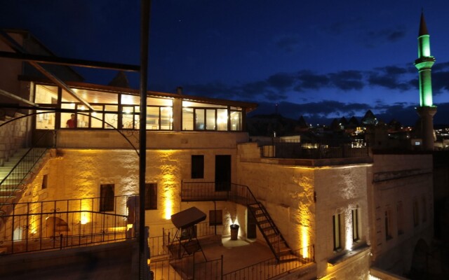 Adora Cave Suites