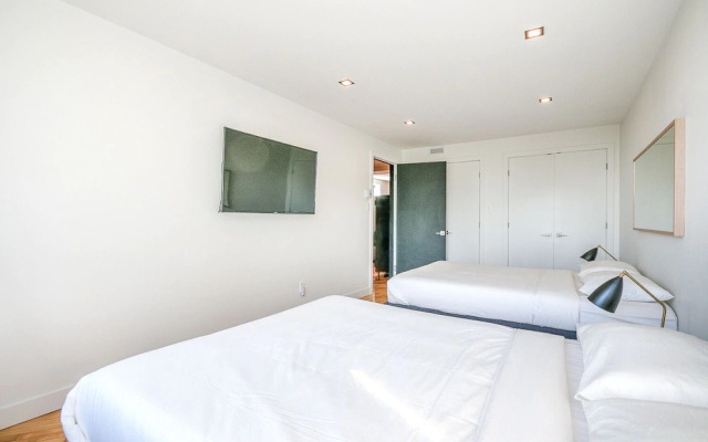 Plaza 2&3 Luxury Large Party Penthouse Liv MTL