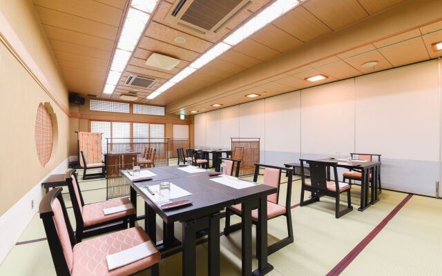 Hotel Hagoromo