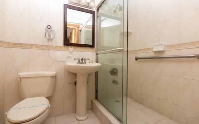 405 Ocean View Hollywood Beach