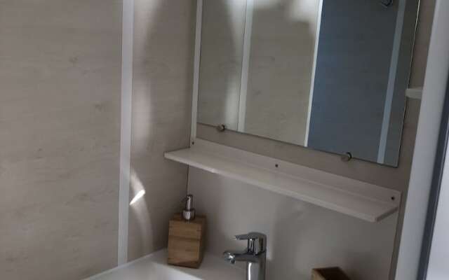 Mobil Home Louise Bonne Rouge