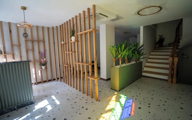Lina Guest House