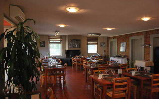 Hotel The Originals Toulouse Nord Le Barry (ex Inter-Hotel)