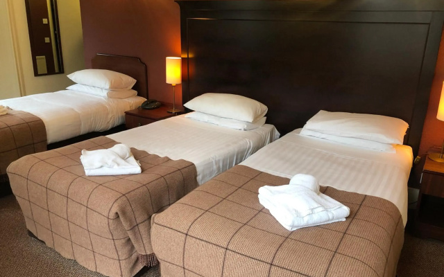 Ben Wyvis Hotel