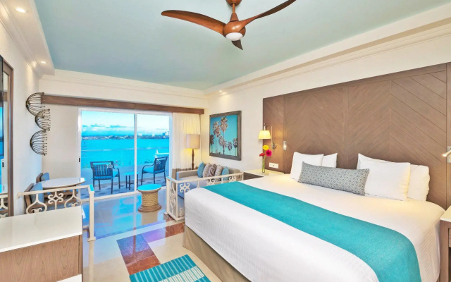 Sunscape Cancun Resort & Spa