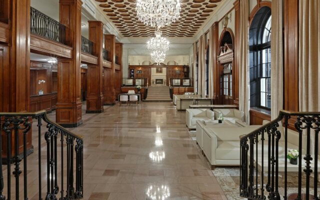 The Lord Nelson Hotel & Suites