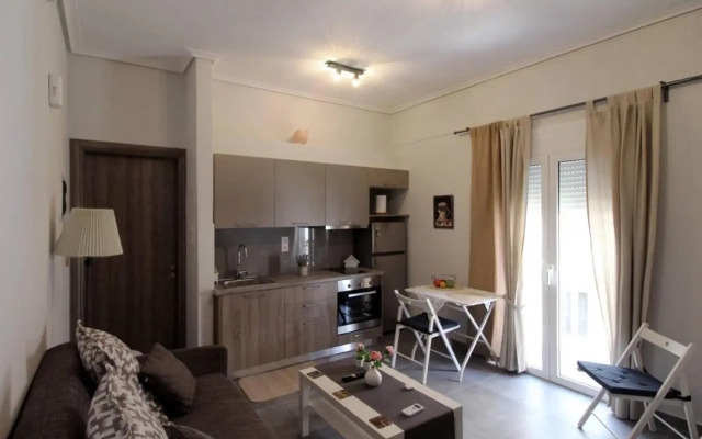 Cozy flat in Hilton, central Athens, 3' metro, VFM!