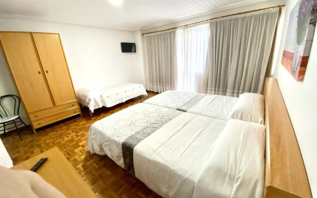 Garden Lodge Hostal Evencio