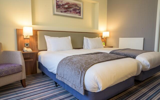 Holiday Inn Brighouse by IHG