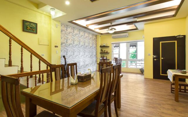 Loving Riverside Bed and Breakfast