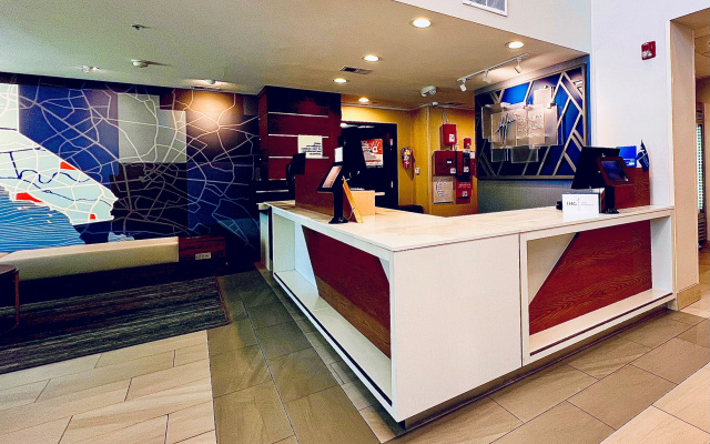 Holiday Inn Express Hotel & Suites Berkeley by IHG