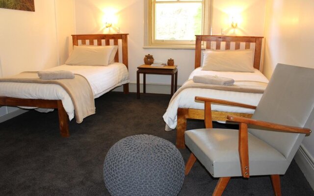 The National Park Hotel & Pub