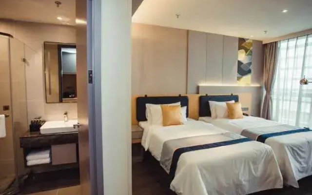 Homeinn Selected Hotel (Nantong Tongzhou Century Bridge)