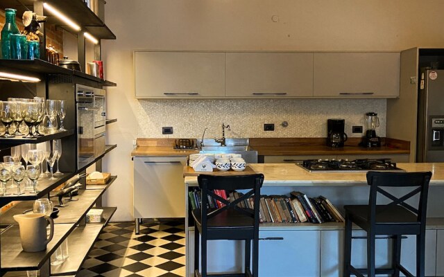 Casa Charlotte Alma Hotels