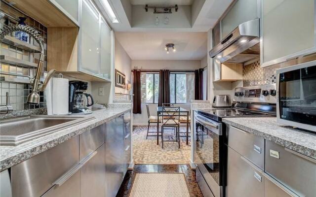 5301 Treetops - Two Bedroom Condo