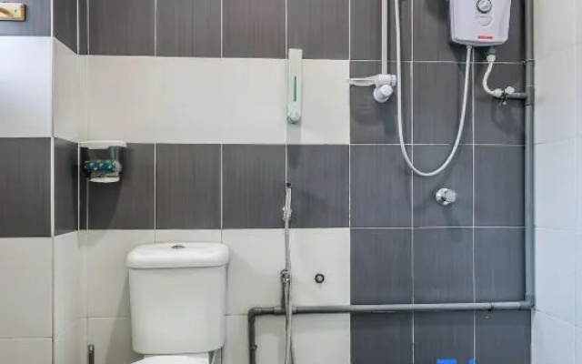 GOLDEN HILL – Brinchang (Near Night Market | Up to 16 Pax) – Bathroom – Brinchang
