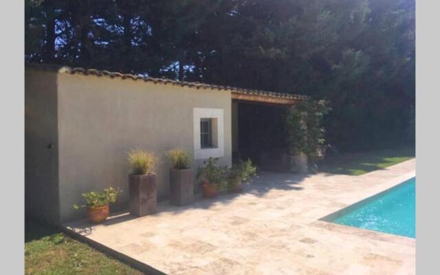 Farmhouse with private pool in the countryside of Plan d'Orgon in Provence, 8 persons LS1 365 MIGNOUN