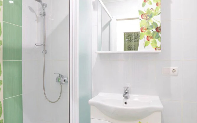 Two bedrooms at the center on Kulisha