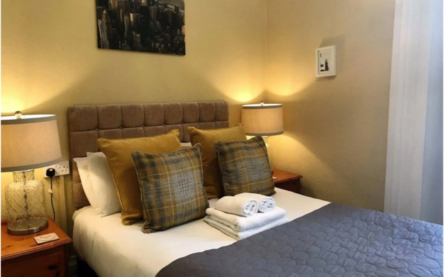 Sarnia Guest House