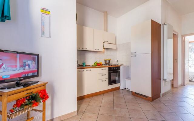 Daniela 4 100m From Sea