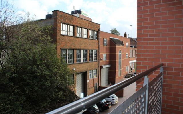 Empire Serviced Apartments