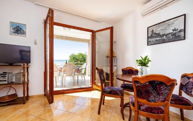 Awesome Home in Maslenica With Wifi and 3 Bedrooms