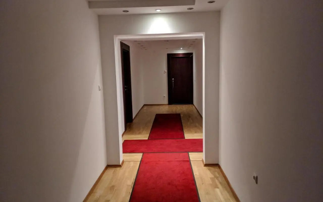 Hotel and Restaurant Abas