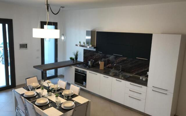 Red Luxury in Borgo Guardiola near Cefalù