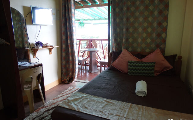 Royal Paradise Guesthouse