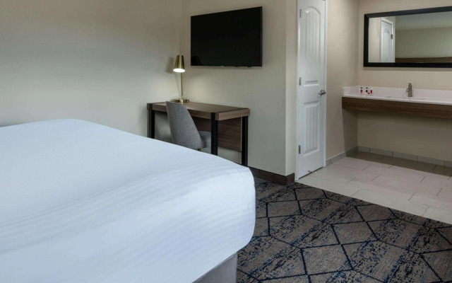 Ramada by Wyndham Modesto Yosemite Area