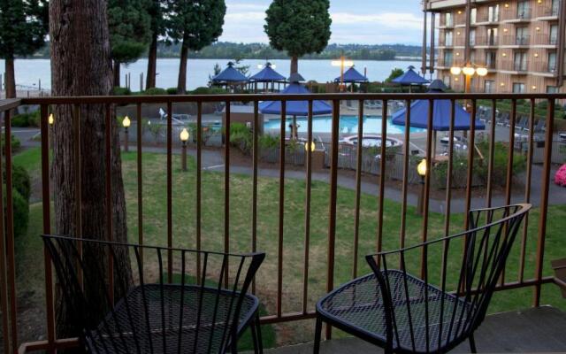 Holiday Inn Portland - Columbia Riverfront, an IHG hotel