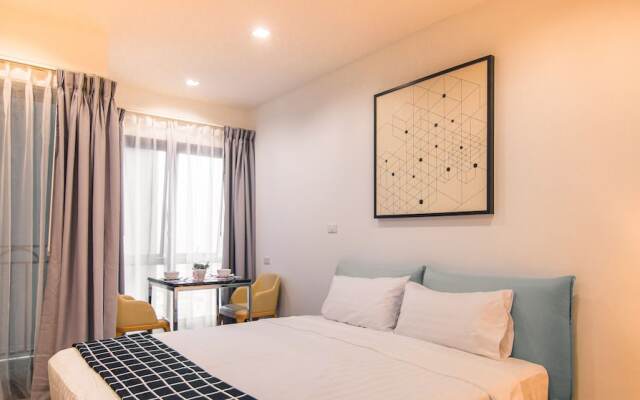 Roomme Hospitality The Rich Branch