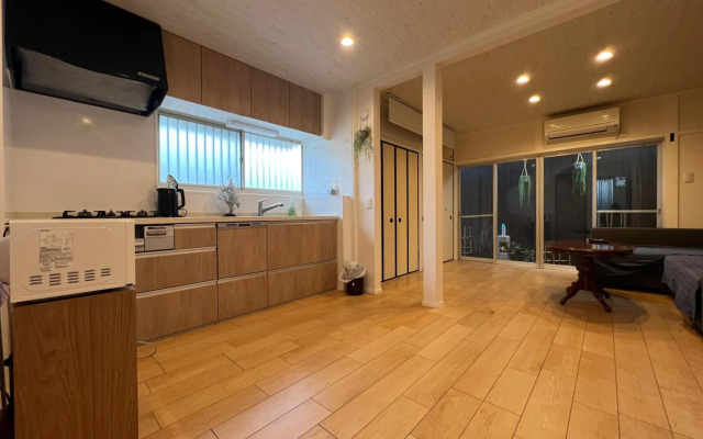 【maple season】Inari/3floors house/near to railway
