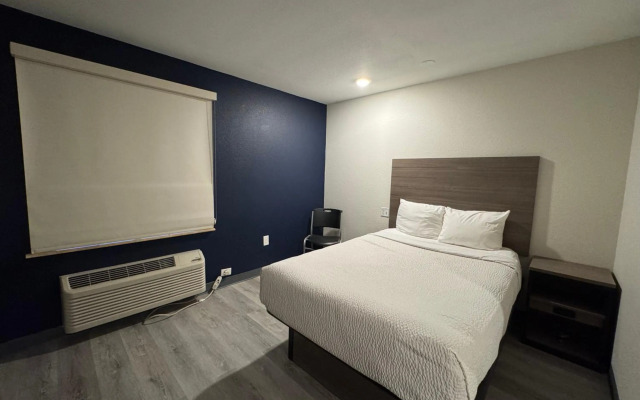 Baymont by Wyndham Dickinson