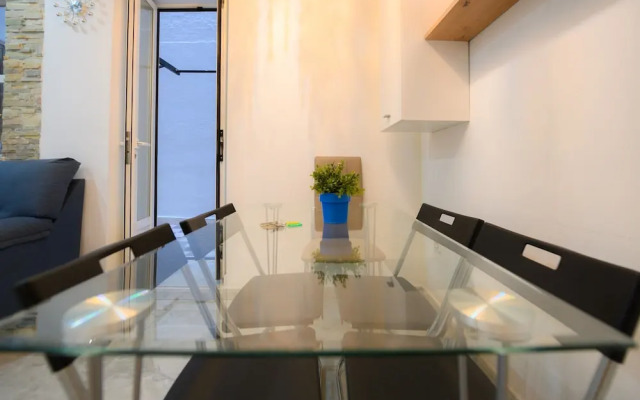 M Mpe51 Encantador Apartamento con Patio Privado