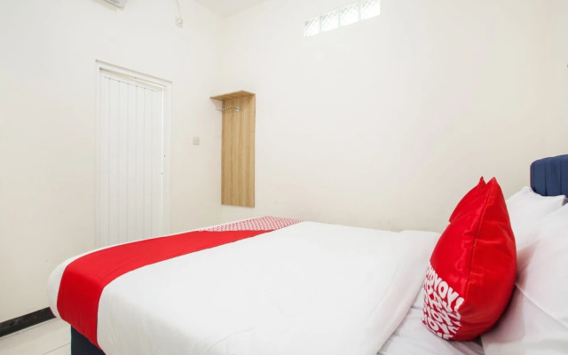 Oyo 1182 Shevin Guest House Syariah