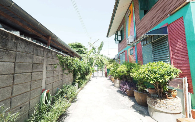 San Sook Place Guest House