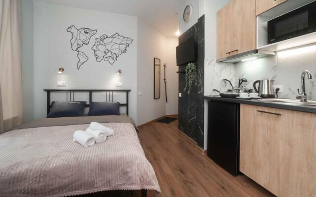 Санди на улице  Корабельная